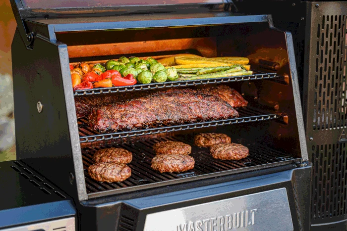 Fuel & Accessories MasterbuiltĀ® Gravity SeriesĀ® 560 Warming Racks