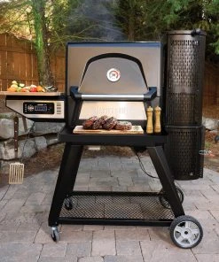 Fuel & Accessories MasterbuiltĀ® Gravity SeriesĀ® 560 Front Shelf