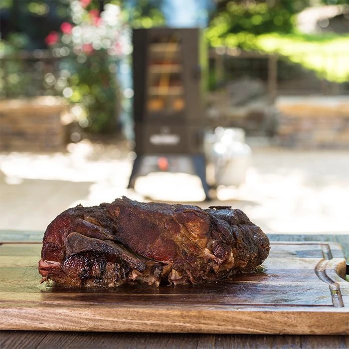 Masterbuilt Adventure Series 30-inch ThermoTemp Propane Smoker