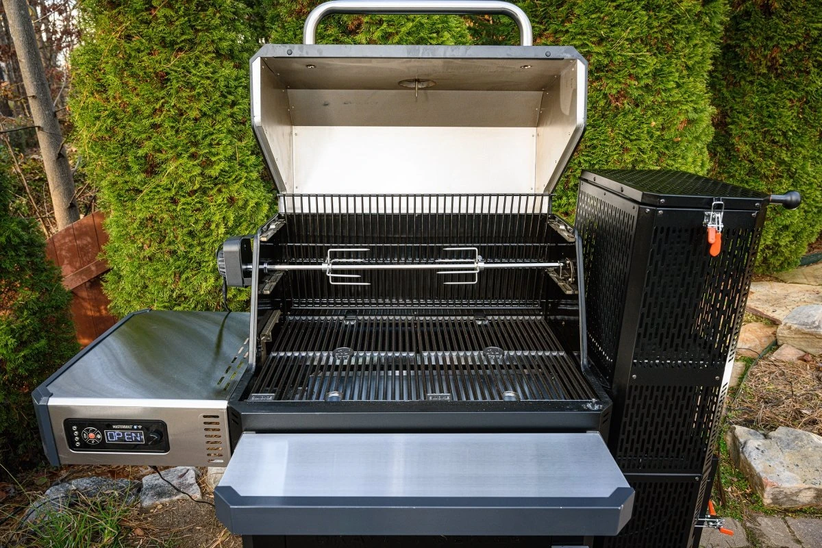Fuel & Accessories MasterbuiltĀ® Gravity SeriesĀ® Rotisserie Kit